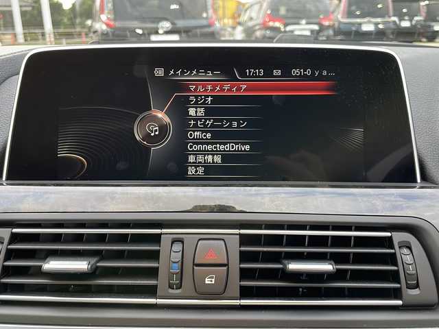 ＢＭＷ ６５０ｉ クーペ Mスポーツ 山口県 2016(平28)年 0.9万km アルピンホワイトⅢ Ｈａｒｍａｎ　Ｋａｒｄｏｎ　/サンルーフ　/黒革レザーシート/純正ナビ　/AM/FMBluetooth/CD/DVD/AUX/フルセグTV/バックカメラ　/ターボ　/ヘッドアップディスプレイ　/クリアランスソナー　/ＬＥＤヘッドライト　/オートライト、オートマチックハイビーム/純正20インチアルミホイール　/オートクルーズコントロール/前後型ドライブレコーダー/衝突被害軽減ブレーキ/プッシュスタート/WAC/社外フロアマット/取扱説明書