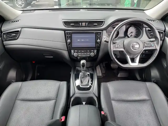 日産 エクストレイル 20Xi 東京都 2021(令3)年 3万km ダイヤモンドブラック エマージェンシーブレーキ/プロパイロット/車線逸脱防止支援/コーナーセンサー/アラウンドビューモニター/インテリジェントルームミラー/プッシュスタート/アイドリングストップ/MTモード付きAT/純正ナビ/フルセグTV/ETC/ドライブレコーダー/パワーシート/シートヒーター/パワーバックドア/LEDヘッドライト/ドアバイザー/18インチ純正アルミホイール/スマートキー