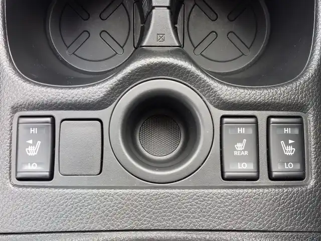 日産 エクストレイル 20Xi 東京都 2021(令3)年 3万km ダイヤモンドブラック エマージェンシーブレーキ/プロパイロット/車線逸脱防止支援/コーナーセンサー/アラウンドビューモニター/インテリジェントルームミラー/プッシュスタート/アイドリングストップ/MTモード付きAT/純正ナビ/フルセグTV/ETC/ドライブレコーダー/パワーシート/シートヒーター/パワーバックドア/LEDヘッドライト/ドアバイザー/18インチ純正アルミホイール/スマートキー