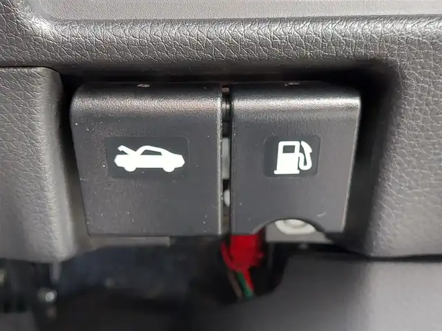 日産 エクストレイル 20Xi 東京都 2021(令3)年 3万km ダイヤモンドブラック エマージェンシーブレーキ/プロパイロット/車線逸脱防止支援/コーナーセンサー/アラウンドビューモニター/インテリジェントルームミラー/プッシュスタート/アイドリングストップ/MTモード付きAT/純正ナビ/フルセグTV/ETC/ドライブレコーダー/パワーシート/シートヒーター/パワーバックドア/LEDヘッドライト/ドアバイザー/18インチ純正アルミホイール/スマートキー