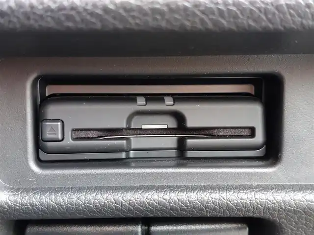 日産 エクストレイル 20Xi 東京都 2021(令3)年 3万km ダイヤモンドブラック エマージェンシーブレーキ/プロパイロット/車線逸脱防止支援/コーナーセンサー/アラウンドビューモニター/インテリジェントルームミラー/プッシュスタート/アイドリングストップ/MTモード付きAT/純正ナビ/フルセグTV/ETC/ドライブレコーダー/パワーシート/シートヒーター/パワーバックドア/LEDヘッドライト/ドアバイザー/18インチ純正アルミホイール/スマートキー