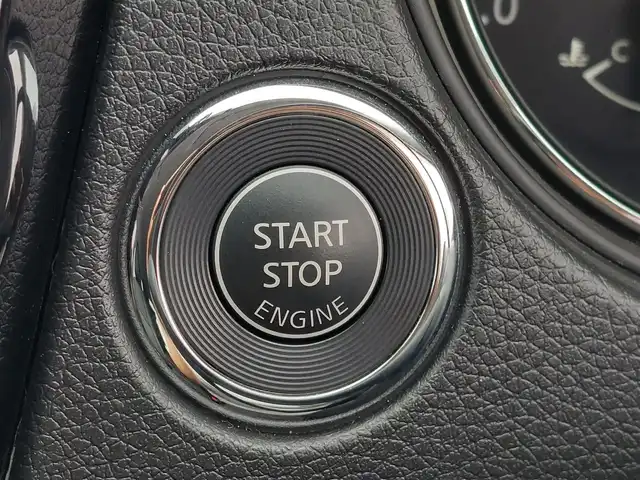 日産 エクストレイル 20Xi 東京都 2021(令3)年 3万km ダイヤモンドブラック エマージェンシーブレーキ/プロパイロット/車線逸脱防止支援/コーナーセンサー/アラウンドビューモニター/インテリジェントルームミラー/プッシュスタート/アイドリングストップ/MTモード付きAT/純正ナビ/フルセグTV/ETC/ドライブレコーダー/パワーシート/シートヒーター/パワーバックドア/LEDヘッドライト/ドアバイザー/18インチ純正アルミホイール/スマートキー