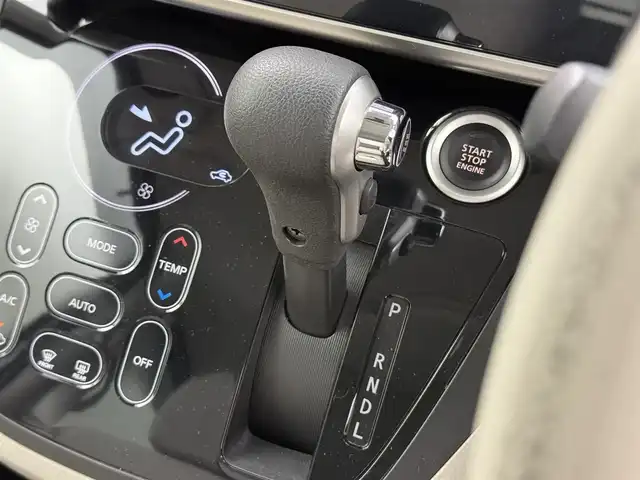 日産 デイズ ルークス X 大阪府 2016(平28)年 2.1万km ホワイトパール 社外ナビ(carozzerria/AVIC-HRZ88)/アラウンドビューモニター/片側パワースライドドア/ハロゲンヘッドライト/純正フロアマット/衝突軽減システム/横滑り防止機能/スマートキー/ETC