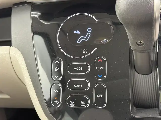 日産 デイズ ルークス X 大阪府 2016(平28)年 2.1万km ホワイトパール 社外ナビ(carozzerria/AVIC-HRZ88)/アラウンドビューモニター/片側パワースライドドア/ハロゲンヘッドライト/純正フロアマット/衝突軽減システム/横滑り防止機能/スマートキー/ETC