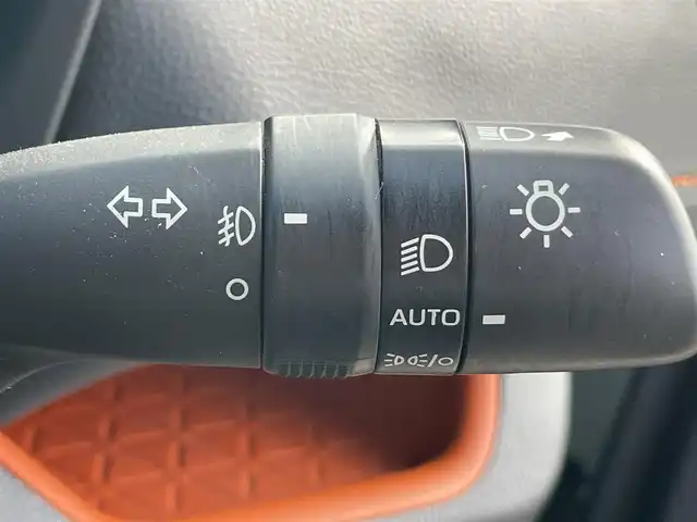 トヨタ ＲＡＶ４ ハイブリッド アドベンチャー 岡山県 2022(令4)年 4.2万km アッシュグレーメタリック/アーバンカーキ 登録時走行距離41331km/４WD/純正ディスプレイオーディオ/フルセグTV(AM/FM/Bluetooth)/バックカメラ/ビルトインETC/デジタルインナーミラー/トヨタセーフティセンス/・ブラインドスポットモニター/・レーダークルーズコントロール/・オートマチックハイビーム/・プリクラッシュセーフティ/・レーンディバーチャーアラート/横滑り防止装置/オートブレーキホールド/パワーバックドア/D席パワーシート/D/N席シートヒーター/D/N席ベンチレーション/ステアリングヒーター/TRDフロアマット/17インチ社外AW/MOMOステアリング/THULEルーフキャリア/リアラダー