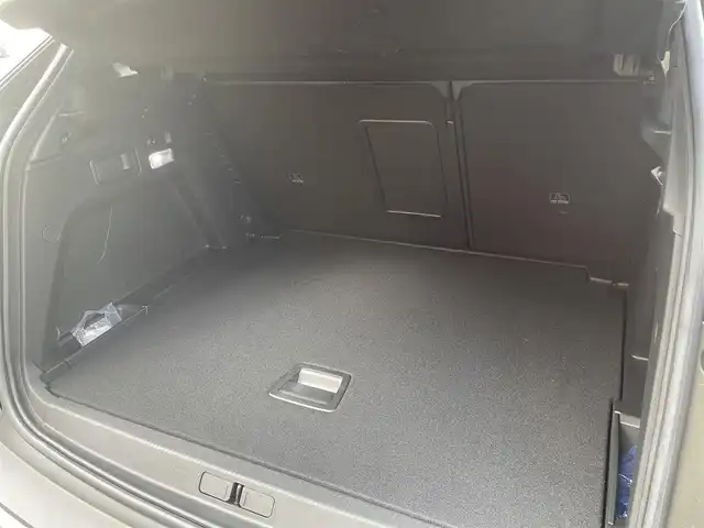 プジョー ３００８ GT ブルー HDi 栃木県 2019(令1)年 3.2万km アマゾナイトグレー ファーストクラスパッケージ/Applecarplay/AndroidAuto/F/S/Rカメラ/D席パワーシート/D席マッサージ/ACC/ETC/ハーフレザー/シートヒーター/パノラマサンルーフ/LEDヘッドライト/オートライト/アクティブセーフブレーキ/レーンキープアシスト/ブラインドスポット/ワイヤレスチャージ/クリアランスソナー/ドライブレコーダー