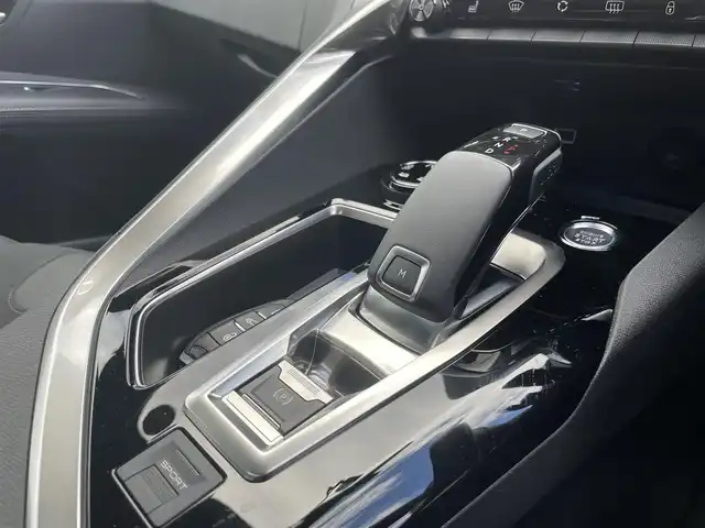 プジョー ３００８ GT ブルー HDi 栃木県 2019(令1)年 3.2万km アマゾナイトグレー ファーストクラスパッケージ/Applecarplay/AndroidAuto/F/S/Rカメラ/D席パワーシート/D席マッサージ/ACC/ETC/ハーフレザー/シートヒーター/パノラマサンルーフ/LEDヘッドライト/オートライト/アクティブセーフブレーキ/レーンキープアシスト/ブラインドスポット/ワイヤレスチャージ/クリアランスソナー/ドライブレコーダー