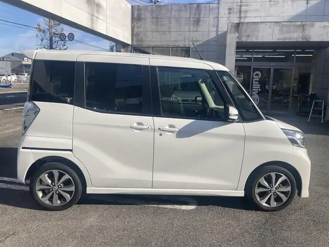 日産 デイズ ルークス ハイウェイスターX Gパッケージ 愛知県 2015(平27)年 1.1万km ホワイトパール ワンオーナー/エマージェンシーブレーキ/衝突回避ブレーキサポート/アラウンドビューモニター/社外メモリナビTV/インテリジェントキー×2ケ/プッシュスタート/リアサーキュレーター/タッチパネル式オートエアコン/両側パワースライドドア/保証書取説有り