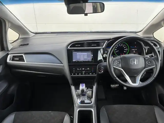 ホンダ シャトル ハイブリッド X スタイルエディション 茨城県 2016(平28)年 6.8万km ミッドナイトブルービームM 純正ナビ/FM・TV・BT・CD/バックカメラ/あんしんパッケージ/クルーズコントロール/ステアリングスイッチ/パドルシフト/MTモードAT/フロアマット純正/純正LED/オートマチックハイビーム/カーテンエアバック/ETC