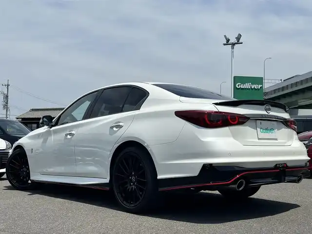 日産 スカイライン ニスモ 愛知県 2023(令5)年 0.6万km 白 ワンオーナー/1000台限定車/純正メモリーナビ/BOSEサウンド/全周囲アラウンドビューモニター/DTV、ETC2.0/電動ガラスサンルーフ/NISMO専用オプション