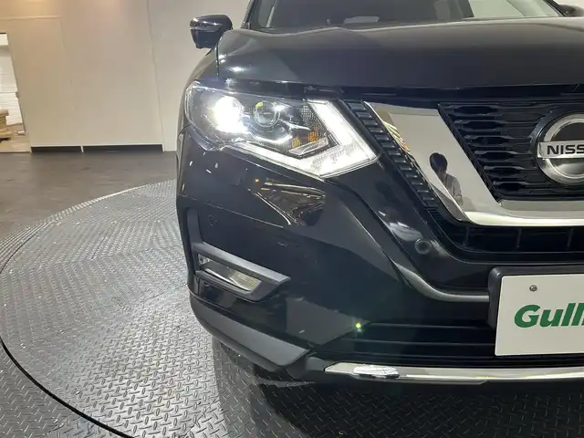 日産 エクストレイル 愛媛県 2020(令2)年 5.7万km ダイヤモンドブラック ・純正９型ナビ（フルセグＴＶ・ＢＴ・ＦＭＡＭ・ＣＤＤＶＤ・ＵＳＢ接続・ＡＵＸ）/・全方位カメラ　/・前方ドラレコ/・ＥＴＣ　/・10インチフリップダウンモニター　/・プロパイロット　/・パワーバックドア　/・全席シートヒーター/・アイドリングストップ/・横滑り防止/・デジタルインナーミラー/・踏み間違い防止