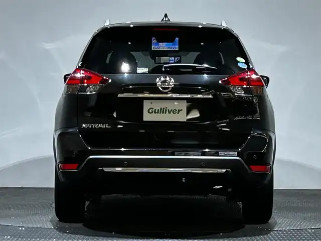 日産 エクストレイル 愛媛県 2020(令2)年 5.7万km ダイヤモンドブラック ・純正９型ナビ（フルセグＴＶ・ＢＴ・ＦＭＡＭ・ＣＤＤＶＤ・ＵＳＢ接続・ＡＵＸ）/・全方位カメラ　/・前方ドラレコ/・ＥＴＣ　/・10インチフリップダウンモニター　/・プロパイロット　/・パワーバックドア　/・全席シートヒーター/・アイドリングストップ/・横滑り防止/・デジタルインナーミラー/・踏み間違い防止