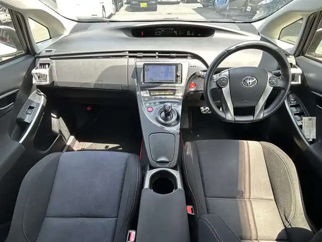 トヨタ プリウス S ツーリングセレ G’s 宮崎県 2014(平26)年 12.1万km ホワイトパールクリスタルシャイン /ナビ(NSZT-W62G)//TV/CD/DVD/Bluetooth//バックカメラ//ビルトインETC//オートライト//フォグライト//純正アルミホイール//純正フロアマット//ドアバイザー//プッシュスタート//電格ウィンカーミラー//ステアリングスイッチ