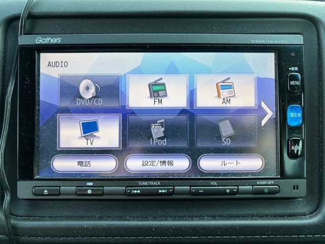 ホンダ ヴェゼル X 福岡県 2016(平28)年 9.8万km クリスタルブラックパール ワンオーナー/純正ナビ/（AM/FM/CD/DVD/SD/USB/HDMI/Bluetooth/ワンセグTV）/クルーズコントロール/横滑り防止/衝突軽減ブレーキ/アイドリングストップ/ビルドインETC/オートホールド/純正アルミホイール/オートライト/フォグランプ/レーダー感知/電格ミラー/プッシュスタート/スペアキー×１/保証書/取扱説明書