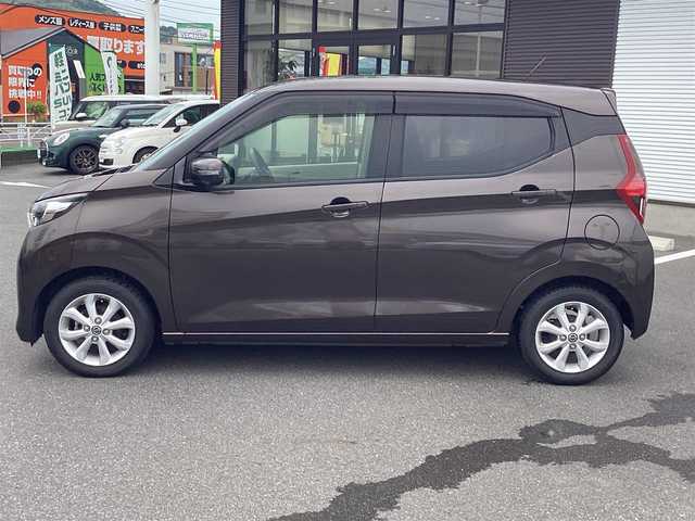 日産 デイズ X 佐賀県 2020(令2)年 6.7万km アッシュブラウンM 社外SDナビ/フルセグ/バックカメラ・全周囲カメラ/Bluetooth/ETC/スマートキー×2/プッシュスタート/ドラレコ/衝突被害軽減ブレーキ/レーンキープアシスト/コーナーセンサー