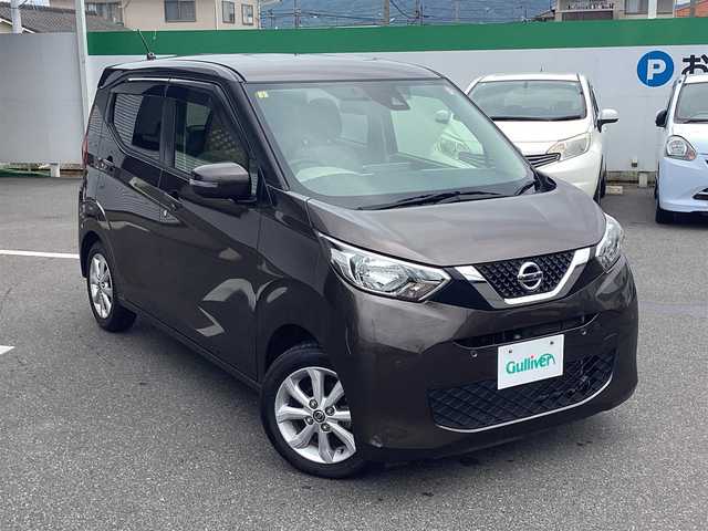 日産 デイズ X 佐賀県 2020(令2)年 6.7万km アッシュブラウンM 社外SDナビ/フルセグ/バックカメラ・全周囲カメラ/Bluetooth/ETC/スマートキー×2/プッシュスタート/ドラレコ/衝突被害軽減ブレーキ/レーンキープアシスト/コーナーセンサー