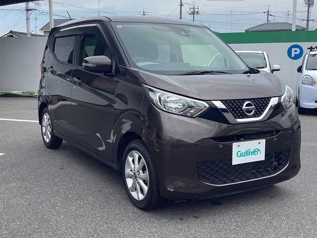 日産 デイズ X 佐賀県 2020(令2)年 6.7万km アッシュブラウンM 社外SDナビ/フルセグ/バックカメラ・全周囲カメラ/Bluetooth/ETC/スマートキー×2/プッシュスタート/ドラレコ/衝突被害軽減ブレーキ/レーンキープアシスト/コーナーセンサー