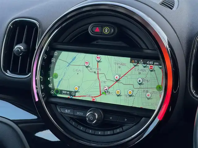 ＭＩＮＩ ミニ クロスオーバー クーパー D オール4 山梨県 2018(平30)年 7万km 白 純正HDDナビ/　（AM/FM/Bluetooth）/インテリジェントセーフティ/ペッパーパッケージ/ACC/バックカメラ/シートヒーター/リアコーナーセンサー/電動リアゲート/コンフォートアクセス/LEDヘッドライト/ETC/TERZOベースキャリア/純正18インチAW