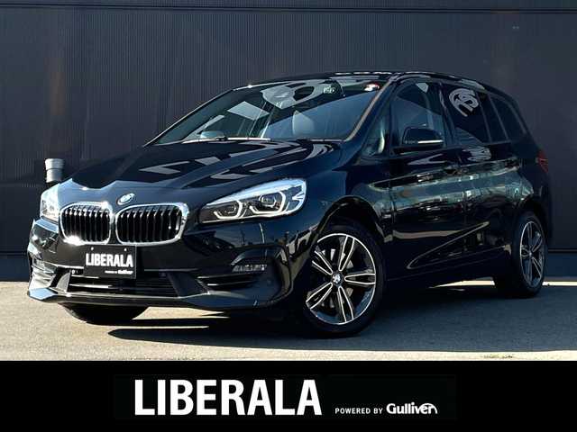 ＢＭＷ ２１８ｉ グランツアラー スポーツ 長野県 2018(平30)年 3万km サファイアブラックP ドライビングアシストプラス/ＡＣＣ（アクティブクルーズコントロール）/ＨＵＤ（ヘッドアップディスプレイ）/コンフォートＰＫＧ/ハーフレザー/シートヒーター/純正ナビ/バックカメラ　/ＬＥＤヘッドライト/パワーバックドア/ＰＤＣ（パークディスタンスコントロール）/スマートキー/インテリジェントセーフティ