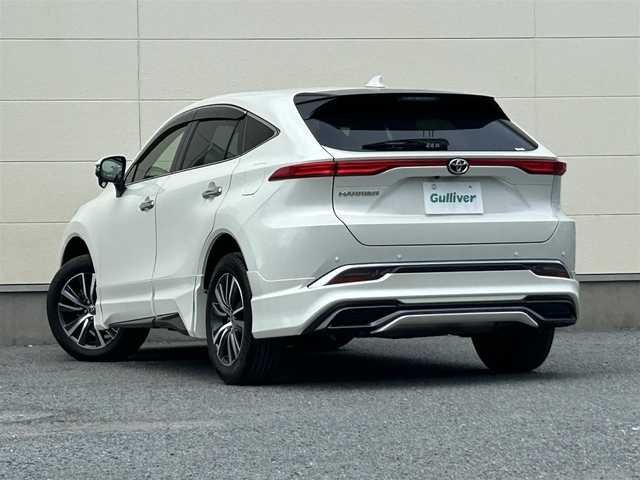 トヨタ ハリアー G レザーパッケージ 茨城県 2021(令3)年 3.2万km ホワイトパールクリスタルシャイン 純正8型ディスプレイオーディオ/モデリスタエアロ/バックカメラ/パワーシート/ベンチレーション/レザーシート/デジタルインナーミラー/ステアリングヒーター/シートメモリー/トヨタセーフティーセンス/プリクラッシュセーフティ/レーダークルーズコントロール/オートライト/オートマチックハイビーム/パワーバックドア