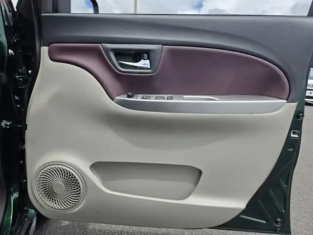 ダイハツ キャスト スタイル G VS SAⅢ 鹿児島県 2020(令2)年 2.3万km ダークエメラルドマイカ ワンオーナー/純正8型ナビ/　(Bluetooth/CD/DVD)/フルセグTV/バックカメラ/ビルトインETC/ドライブレコーダー/コーナーセンサー/スマートアシスト3/・衝突回避支援ブレーキ機能/・衝突警報機能/・車線逸脱警報機能/・誤発進抑制制御機能/・先行車発進お知らせ機能/・オートハイビーム/LEDヘッドランプ/ステアリングスイッチ/スエード調ファブリックシート/レザー調シートカバー付/純正15インチアルミホイール/キーフリーシステム/プッシュボタンスタート/禁煙車