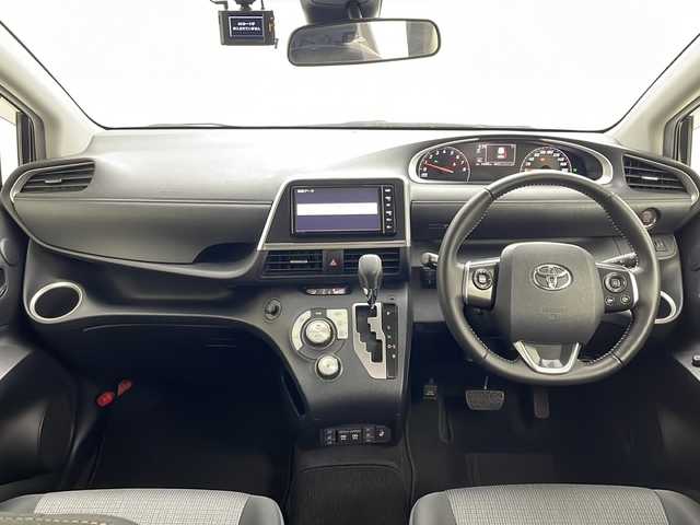 トヨタ シエンタ G セーフティエディション 茨城県 2021(令3)年 1.5万km ブラックマイカ 純正ナビ　フルセグＴＶ　全周囲カメラ　衝突軽減ブレーキ　両側電動スライドドア　シートヒーター　ＬＥＤライト　スマートキー　純正ドライブレコーダー　オートハイビーム　ドライブレコーダー　ＬＤＡ　禁煙車