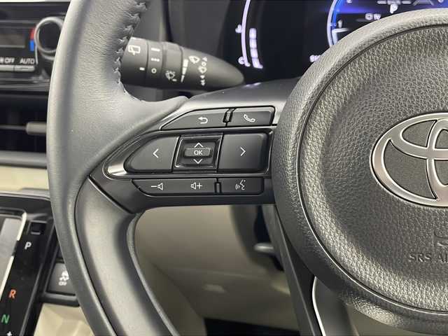 トヨタ シエンタ Z 栃木県 2024(令6)年 1万km ベージュ ワンオーナー/純正10.5インチナビ/フリップダウンモニター/フルセグTV/Bluetooth/バックカメラ/トヨタセーフティーセンス/衝突回避支援ブレーキ/レーンキープアシスト/レーダークルーズコントロール/レーンディパーチャーアラート/アダプティブハイビームシステム/クリアランスソナー/発進遅れ告知機能/両側パワースライドドア/LEDヘッドライト/純正AW/保証書