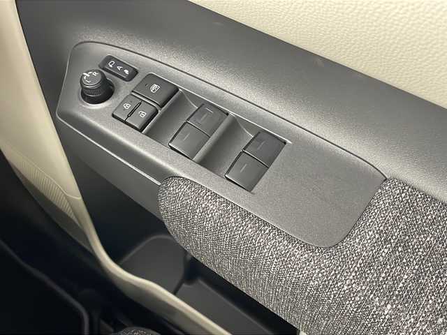 トヨタ シエンタ Z 栃木県 2024(令6)年 1万km ベージュ ワンオーナー/純正10.5インチナビ/フリップダウンモニター/フルセグTV/Bluetooth/バックカメラ/トヨタセーフティーセンス/衝突回避支援ブレーキ/レーンキープアシスト/レーダークルーズコントロール/レーンディパーチャーアラート/アダプティブハイビームシステム/クリアランスソナー/発進遅れ告知機能/両側パワースライドドア/LEDヘッドライト/純正AW/保証書