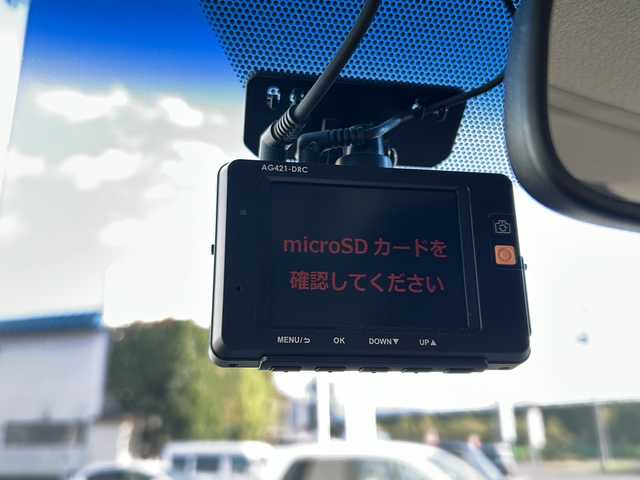 トヨタ ランドクルーザー プラド TX 山形県 2016(平28)年 10万km ブラック 4WD/衝突被害軽減ブレーキ/横滑り防止装置/寒冷地仕様/サンルーフ/純正SDナビ/（Bluetooth/CD/フルセグ)/バックカメラ/後席用モニター/前後ドライブレコーダー/オートHIDヘッドライト/フォグランプ/ETC/電動格納ミラー/ウィンカーミラー/純正AWスタッドレス(265/65/17・6mm)4本車載/取扱説明書/記録簿/ドアバイザー