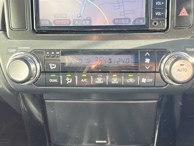トヨタ ランドクルーザー プラド TX 山形県 2016(平28)年 10万km ブラック 4WD/衝突被害軽減ブレーキ/横滑り防止装置/寒冷地仕様/サンルーフ/純正SDナビ/（Bluetooth/CD/フルセグ)/バックカメラ/後席用モニター/前後ドライブレコーダー/オートHIDヘッドライト/フォグランプ/ETC/電動格納ミラー/ウィンカーミラー/純正AWスタッドレス(265/65/17・6mm)4本車載/取扱説明書/記録簿/ドアバイザー