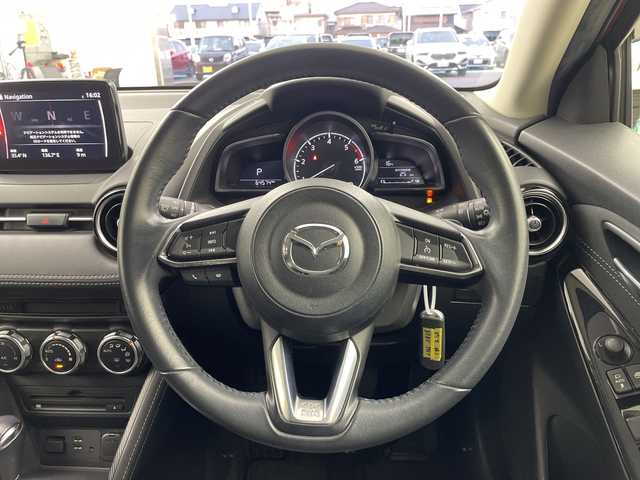 マツダ デミオ XD ツーリング 岐阜県 2017(平29)年 6.5万km ソウルレッドプレミアムメタリック 純正ナビ/ (AM/FM/CD/DVD/フルセグTV/Bluetooth)/バックカメラ/衝突軽減ブレーキ/レーンキープアシスト/クルーズコントロール/HIDヘッドライト/シートヒーター/ETC/ドライブレコーダー/純正アルミホイール/純正フロアマット/純正ドアバイザー/パドルシフト