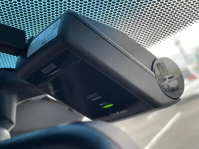 ホンダ ヴェゼル RS ホンダセンシング 茨城県 2019(令1)年 5.4万km クリスタルブラックパール 純正SDナビ(Bluetooth/CD/バックカメラ/フルセグTV)/アダプティブクルーズコントロール/ホンダセンシング/横滑り防止装置/衝突被害軽減システム/レーンキープアシスト/LEDオートライト/サイドエアバッグ/カーテンエアバッグ/ETC2.0/アイドリングストップ/スマートキー/ドライブレコーダー/冷房AAC/USB入力端子/純正フロアマット/18インチ純正アルミホイール