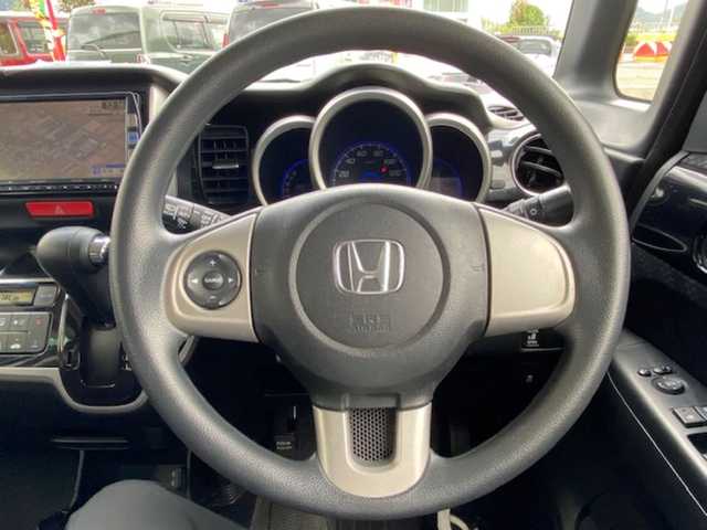 ホンダ Ｎ ＢＯＸ カスタム G Lパッケージ 兵庫県 2012(平24)年 5.7万km アラバスターシルバーメタリック 純正７型ナビ/・TV.BT.AM.FM/バックカメラ/片側パワースライドドア/オートライト/ＥＴＣ/純正フロアマット/ＨＩＤヘッドライト