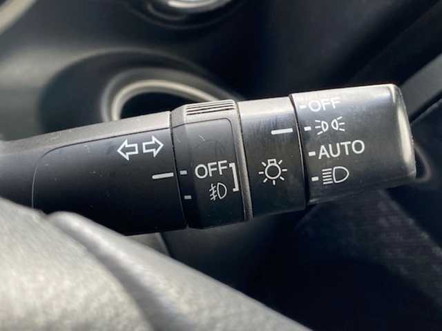 ホンダ Ｎ ＢＯＸ カスタム G Lパッケージ 兵庫県 2012(平24)年 5.7万km アラバスターシルバーメタリック 純正７型ナビ/・TV.BT.AM.FM/バックカメラ/片側パワースライドドア/オートライト/ＥＴＣ/純正フロアマット/ＨＩＤヘッドライト