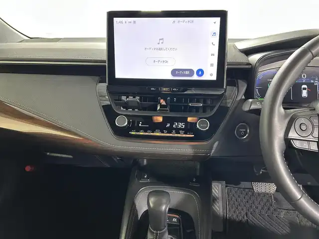 トヨタ カローラツーリング ハイブリッド ダブルバイビー 佐賀県 2023(令5)年 3.2万km アティチュードブラックマイカ/プラチナホワイトパールマイカ ワンオーナー/純正10.5インチディスプレイオーディオ/フルセグ/Bluetooth/バックカメラ/衝突被害軽減システム/レーダークルーズコントロール/レーンアシスト/パーキングサポートブレーキ/ロードサインアシスト/クリアランスソナー/ビルトインETC2.0 /前方・後方純正ドライブレコーダー/オートライト/オートマチックハイビーム/ISOFIX/運転席・助手席シートヒーター/ステアリングヒーター/純正フロアマット/純正17インチアルミホイール