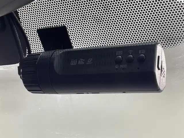 日産 ノート e－パワー X Vセレクション 愛知県 2020(令2)年 5.6万km ブリリアントシルバー アラウンドビューモニター/衝突軽減ブレーキ/車線逸脱警報/デジタルインナーミラー/前後ドライブレコーダー/ＥＴＣ/オートエアコン/プッシュスタート/アクセサリーソケット/ＩＳＯＦＩＸ/電動格納ミラー/純正フロアマット/純正１５インチアルミホイール