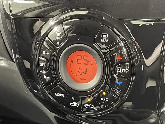 日産 ノート e－パワー X Vセレクション 愛知県 2020(令2)年 5.6万km ブリリアントシルバー アラウンドビューモニター/衝突軽減ブレーキ/車線逸脱警報/デジタルインナーミラー/前後ドライブレコーダー/ＥＴＣ/オートエアコン/プッシュスタート/アクセサリーソケット/ＩＳＯＦＩＸ/電動格納ミラー/純正フロアマット/純正１５インチアルミホイール