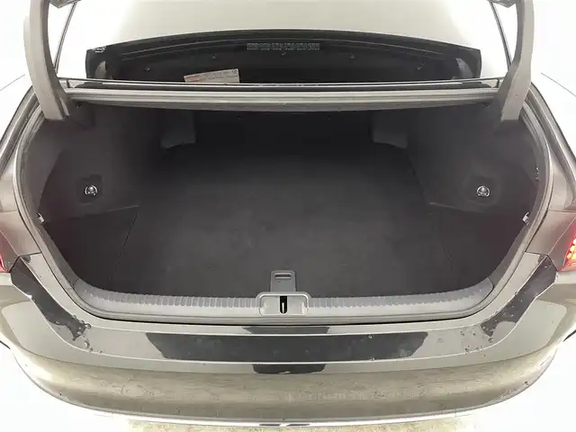 レクサス ＥＳ 300h グレイスフルエスコート 福島県 2023(令5)年 3.5万km グラファイトブラックガラスフレーク パノラミックビュー/・衝突軽減/・オートハイビーム/・標識認識/・ブラインドスポットモニター/サンルーフ/マークレビンソンプレミアムサウンド/純正12.3インチディスプレイオーディオ/・フルセグ/TV/BT/FM/AM/ミラーキャスト/LEDオートライト/レザーシート/・パワーシート/・シートヒーター/・エアシート/・メモリーシート/・パワーリアゲート/追従走行付きクルーズコントロール/純正アルミホイール付きサマータイヤ/ETC/前後ドラレコ/電子パーキング/・ブレーキホールド/ヘッドアップディスプレイ/革ステアリング/・ステアリングリモコン/・パドルシフト/・ステアヒーター/純正フロアマット/ウィンカーミラー/・オートミラー/2列目ロールサンシェード/・リア電格サンシェード/プッシュスタート/・スマートキー