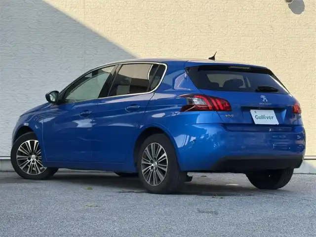 プジョー ３０８ ロードトリップ ブルーHDi 滋賀県 2021(令3)年 4.3万km 青 バックカメラ/アイドリングストップ/クルーズコントロール/プッシュスタート/ETC/アクティブセーフティブレーキ/インテリジェントハイビーム/BSM/AM/FM/USB/iPod/レーンキープアシスト/前後コーナーセンサー