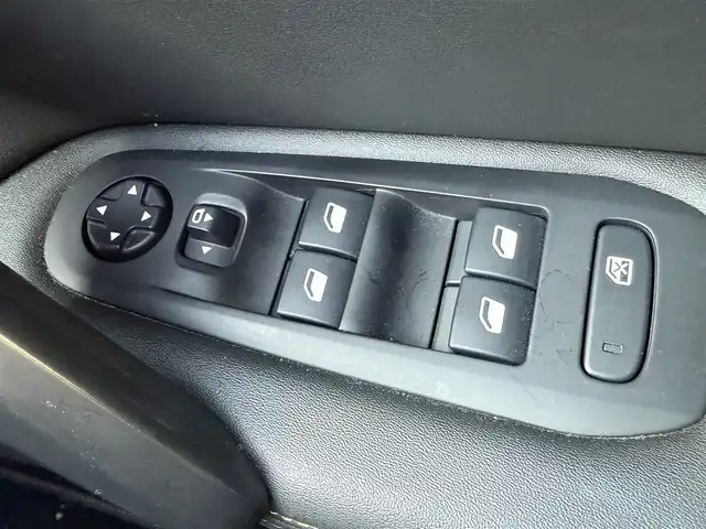 プジョー ３０８ ロードトリップ ブルーHDi 滋賀県 2021(令3)年 4.3万km 青 バックカメラ/アイドリングストップ/クルーズコントロール/プッシュスタート/ETC/アクティブセーフティブレーキ/インテリジェントハイビーム/BSM/AM/FM/USB/iPod/レーンキープアシスト/前後コーナーセンサー