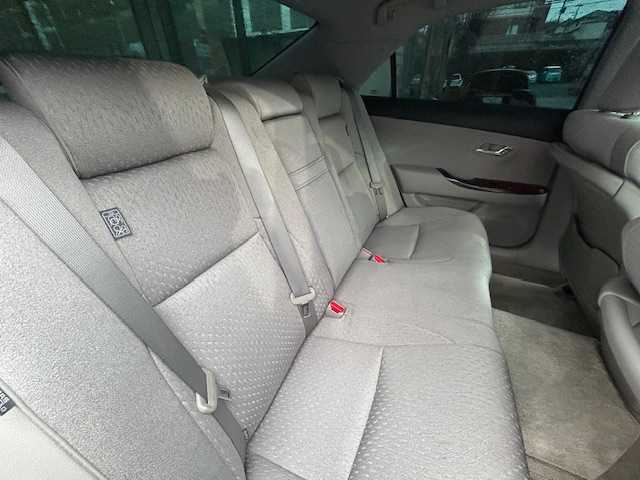 トヨタ クラウン ロイヤル ロイヤルサルーン 宮城県 2008(平20)年 11万km ブラック 純正ナビ/AM/FM/CD/DVD/MD/AUX/BT/フルセグTV/バックカメラ/前席パワーシート/ステアリングスイッチ/純正アルミ夏タイヤ17インチ/クルーズコントロール/コーナーセンサー/MTモード搭載/横滑り防止装置/純正フロアマット/ウィンカードアミラー/電動格納ミラー/ETC/プッシュスタート/保証書・記録簿・取扱説明書