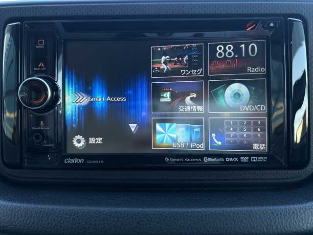 スバル ステラ L スマートアシスト 群馬県 2015(平27)年 1.2万km ブライトシルバーメタリック 純正ＳＤナビ/(FM/AM/TV/Bluetooth)/ワンオーナー/バックカメラ/パワーウィンドウ/パワーステアリング/純正アルミホイール/純正フロアマット/アイドリングストップ/横滑り防止装置/電動格納ミラー/保証書/取扱説明書/記録簿