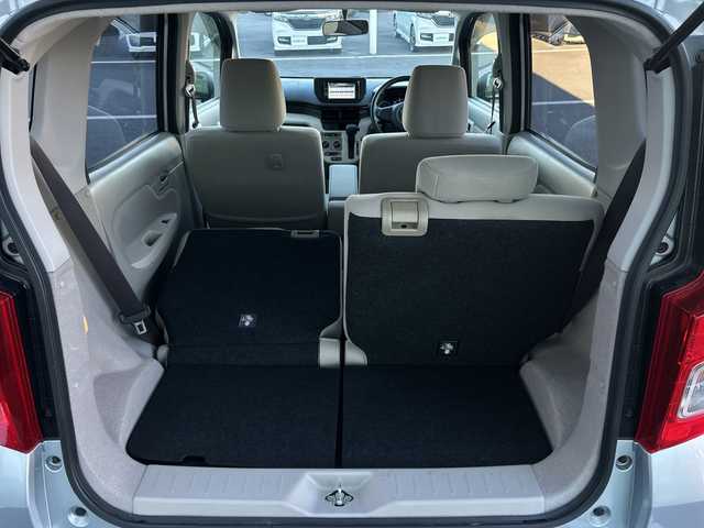 スバル ステラ L スマートアシスト 群馬県 2015(平27)年 1.2万km ブライトシルバーメタリック 純正ＳＤナビ/(FM/AM/TV/Bluetooth)/ワンオーナー/バックカメラ/パワーウィンドウ/パワーステアリング/純正アルミホイール/純正フロアマット/アイドリングストップ/横滑り防止装置/電動格納ミラー/保証書/取扱説明書/記録簿