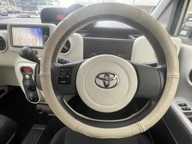 トヨタ ポルテ G 島根県 2017(平29)年 5.5万km クリームベージュ 純正ＳＤナビ　/フルセグTV　/ＤＶＤ再生　/Ｂｌｕｅｔｏｏｔｈ接続　/ＥＴＣ　/バックカメラ　/片側パワースライドドア　/レーンキープアシスト/衝突軽減ブレーキ　/運転席シートヒーター　/オートライト／ハイビーム　/純正フロアマット　/スペアキー１本