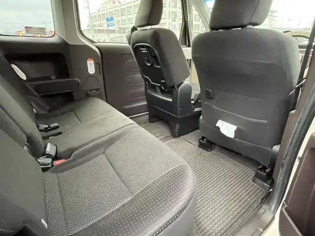 トヨタ ポルテ G 島根県 2017(平29)年 5.5万km クリームベージュ 純正ＳＤナビ　/フルセグTV　/ＤＶＤ再生　/Ｂｌｕｅｔｏｏｔｈ接続　/ＥＴＣ　/バックカメラ　/片側パワースライドドア　/レーンキープアシスト/衝突軽減ブレーキ　/運転席シートヒーター　/オートライト／ハイビーム　/純正フロアマット　/スペアキー１本