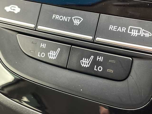 ホンダ フリード ハイブリット クロスター 群馬県 2023(令5)年 4.4万km プラチナホワイトパール 純正９型ナビ　バックカメラ　フルセグＴＶ　両側電動スライドドア　ハーフレザーシート　シートヒーター　クルーズコントロール　衝突被害軽減ブレーキ　レーンアシスト　LEDヘッドライト　オートライト　禁煙車