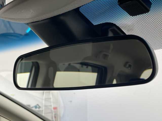 ホンダ フリード ハイブリット クロスター 群馬県 2023(令5)年 4.4万km プラチナホワイトパール 純正９型ナビ　バックカメラ　フルセグＴＶ　両側電動スライドドア　ハーフレザーシート　シートヒーター　クルーズコントロール　衝突被害軽減ブレーキ　レーンアシスト　LEDヘッドライト　オートライト　禁煙車