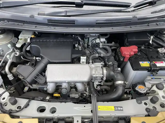 日産 ノート メダリスト 滋賀県 2013(平25)年 6.4万km ビートニックゴールド 純正ナビ/（CD/DVD/フルセグTV/SD/BT）/アラウンドビューモニター/ドライブレコーダー/ETC/ハーフレザーシート/インテリジェントキー/プッシュスタート/純正フロアマット