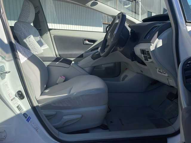 トヨタ プリウス S 長野県 2011(平23)年 6.7万km ホワイトパールクリスタルシャイン 純正メモリナビTV/Bluetooth/CD/DVD/バックカメラ/ETC/ユピテルミラー型ドライブレコーダー/GPSレーダー/純正15インチアルミ/プッシュスタート/ワンオーナー/保証書/取説/スペアキー