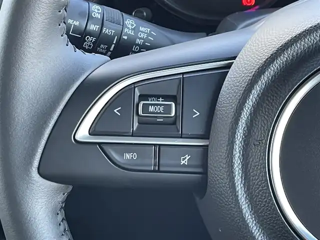 スズキ ジムニー ノマド FC 東京都 2025(令7)年 0.1千km 紺 登録済未使用車/4WD/スズキセーフティセンス/・衝突軽減装置/・車線逸脱警報装置/・横滑り防止装置/レーダークルーズコントロール/前席シートヒーター/オートライト/ヒルディセントコントロール/スマートキー/純正１５インチＡＷ/ＬＥＤヘッドライト